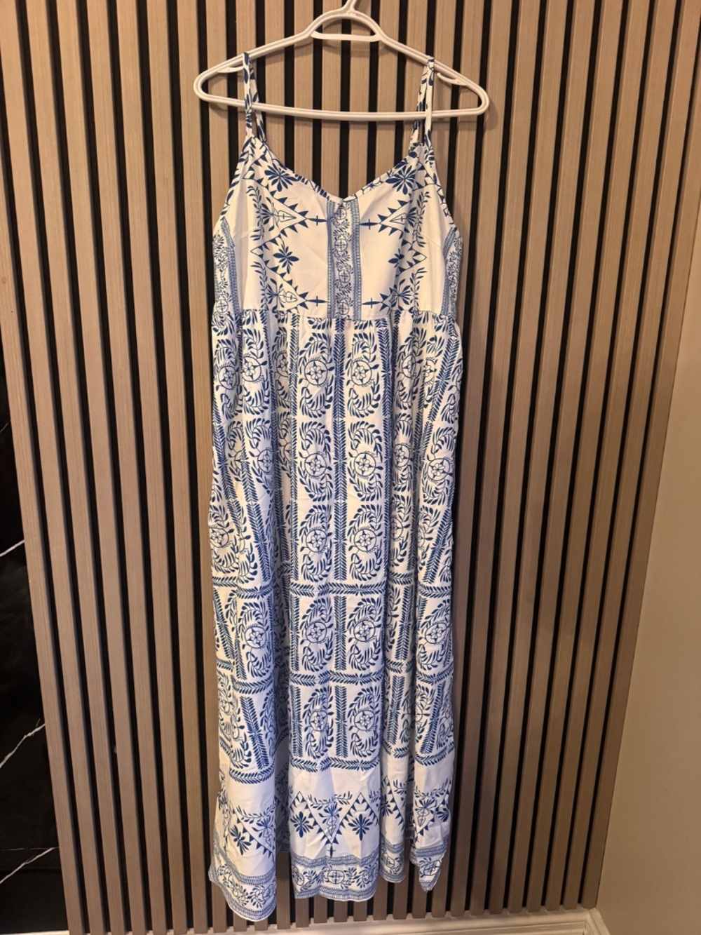 New Cupshe Blue and White Printed Maxi Dress-L - Picture 5 of 6